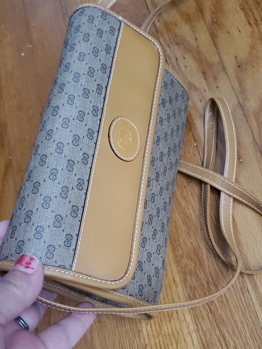 Gucci Authentic Yellow GG Canvas &tan Leather Crossbody Bag Womens